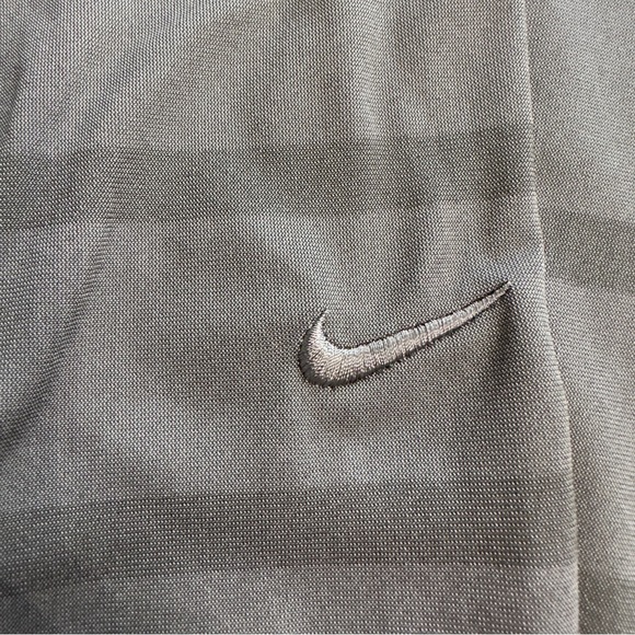 Nike Dri-Fit Mens Golf Shirt - Picture 5 of 8